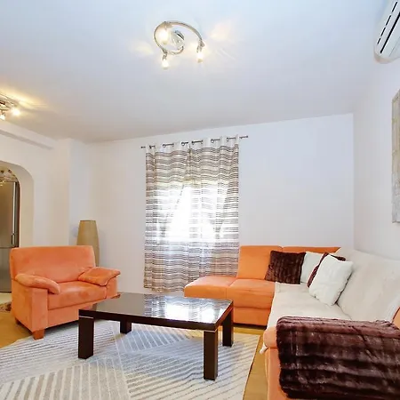 Apartman Bubi * 比比涅