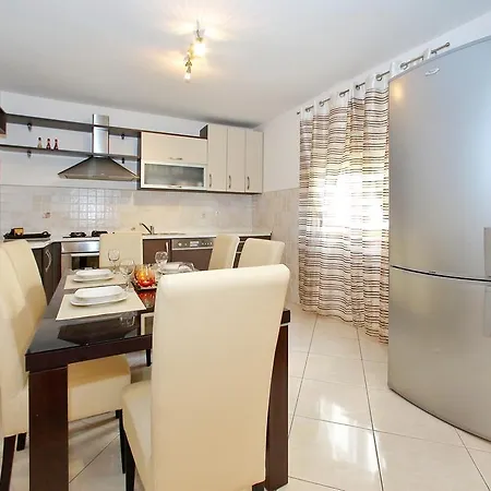 Apartman Bubi 公寓